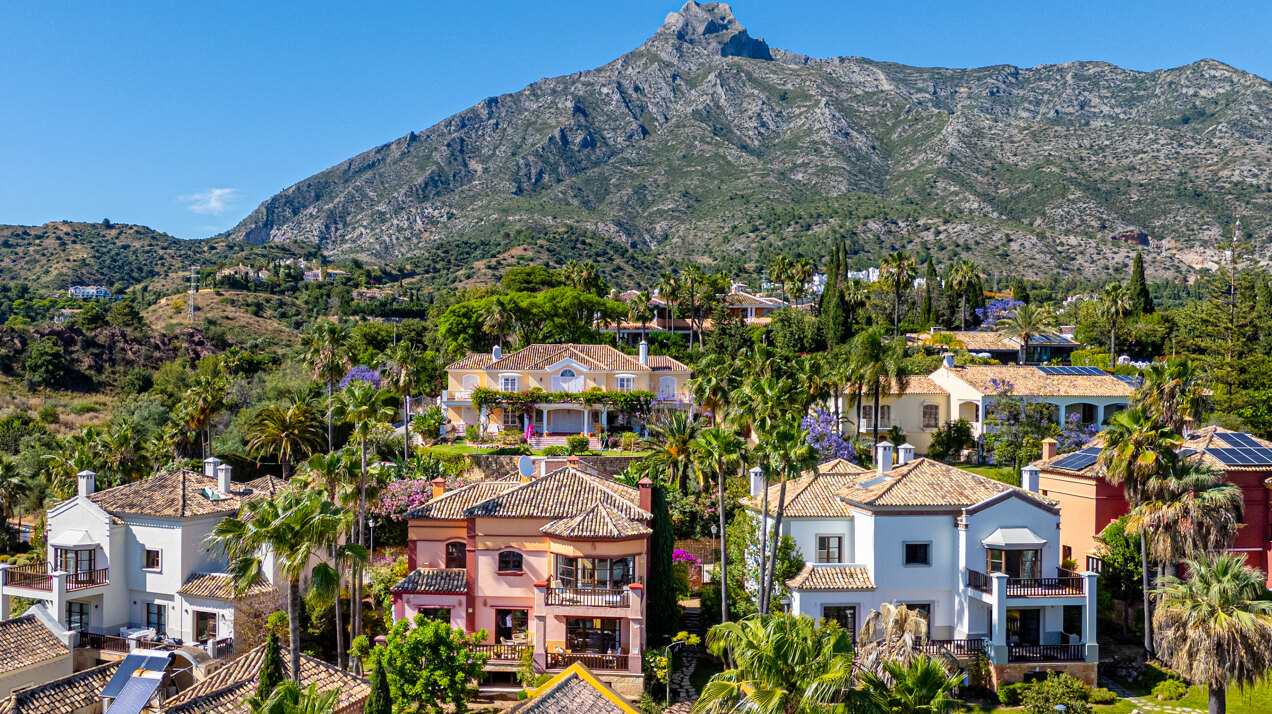 Exquisite villa offers unique blend of sophistication, space and serene coastal living in Marbella