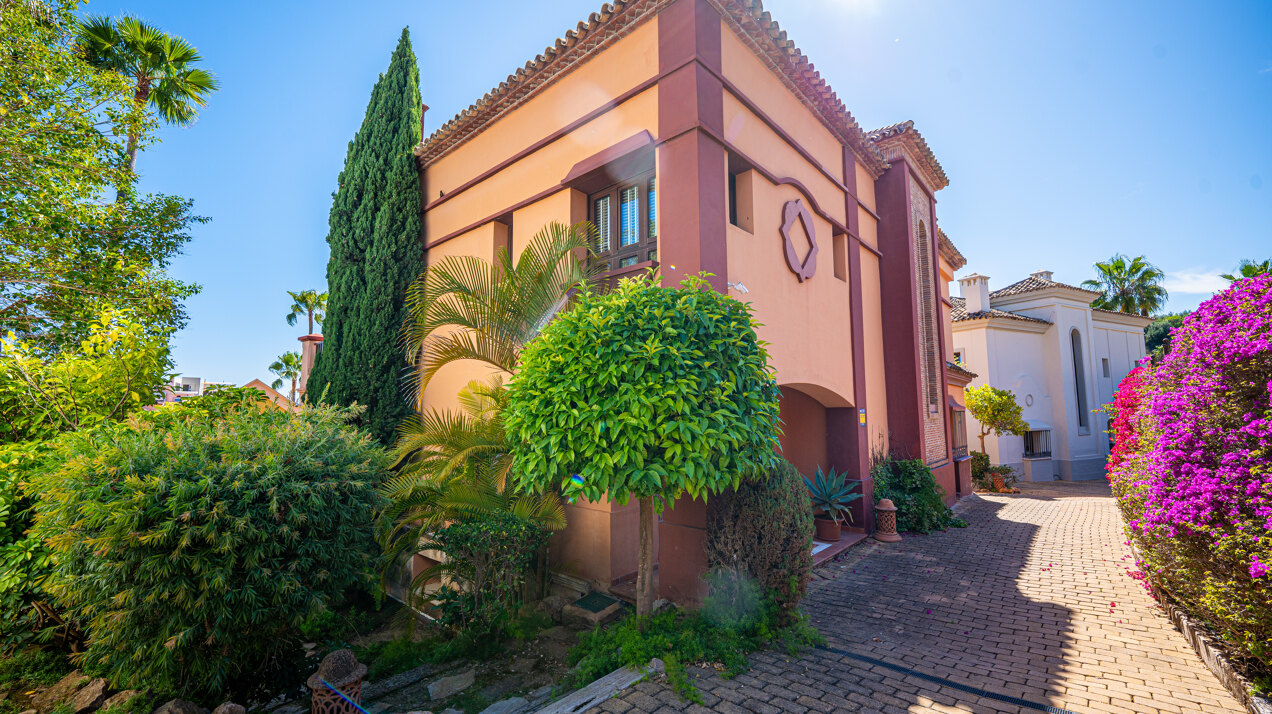 Exquisite villa offers unique blend of sophistication, space and serene coastal living in Marbella