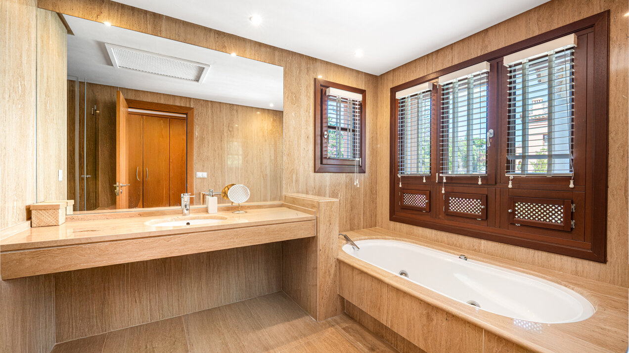Exquisite villa offers unique blend of sophistication, space and serene coastal living in Marbella