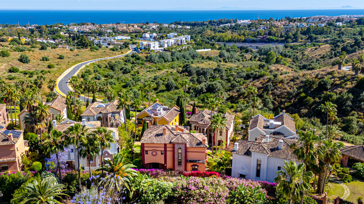 Exquisite villa offers unique blend of sophistication, space and serene coastal living in Marbella