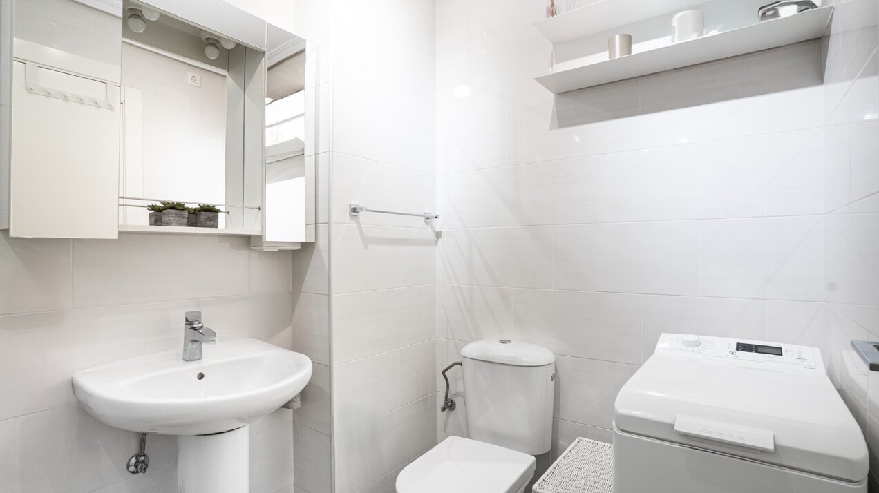 Quaint sea side apartment in the heart of Fuengirola seamlessly blends culture and comfort