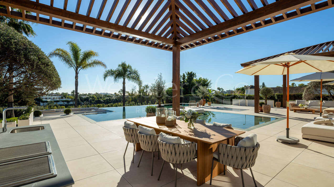 Villa Olivia - Mediterranean elegance & Balinese style