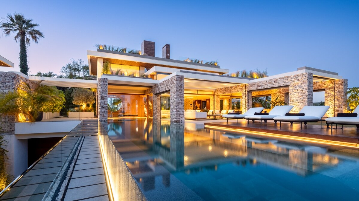 Contemporary masterpiece in a coveted location