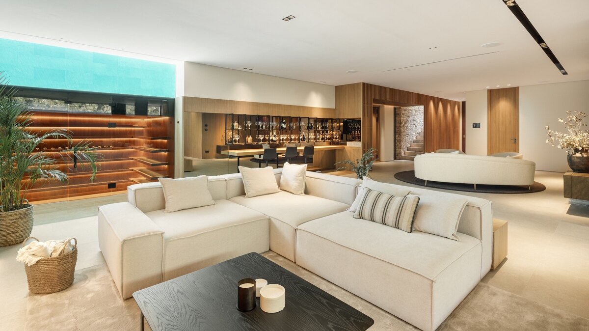 Contemporary masterpiece in a coveted location