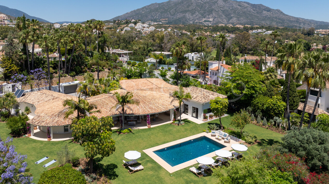 Fantastic single-level villa displays timeless charm