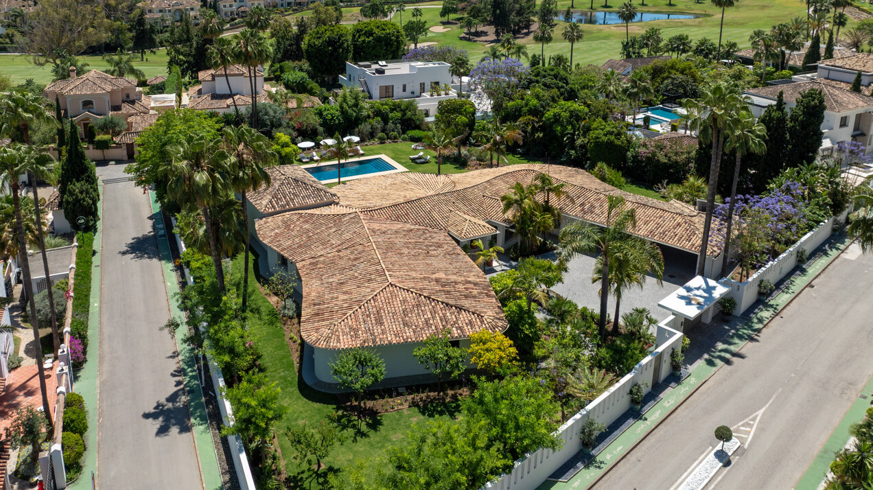 Fantastic single-level villa displays timeless charm