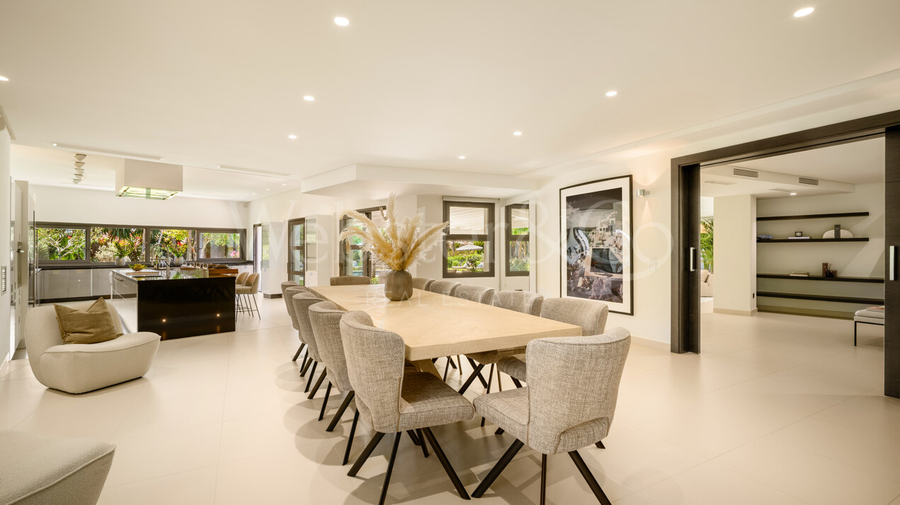 Fantastic single-level villa displays timeless charm