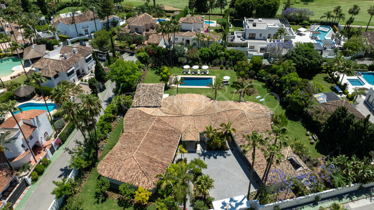 Fantastic single-level villa displays timeless charm