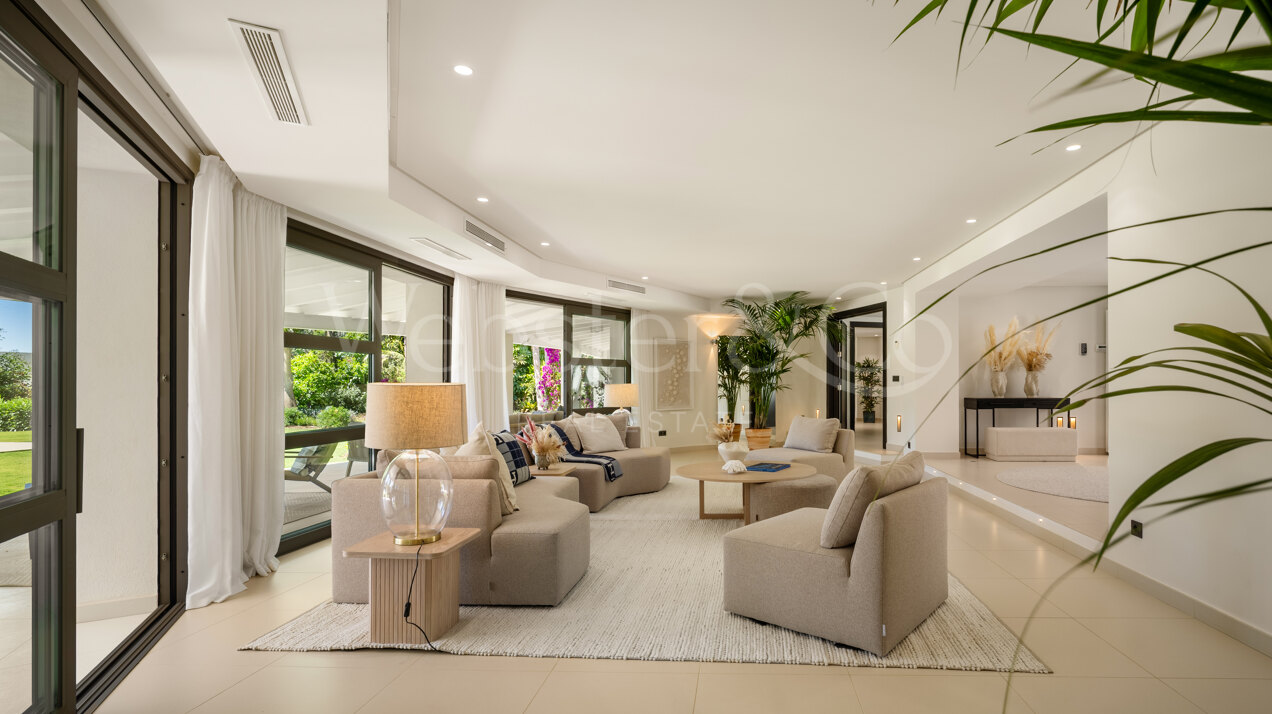 Fantastic single-level villa displays timeless charm