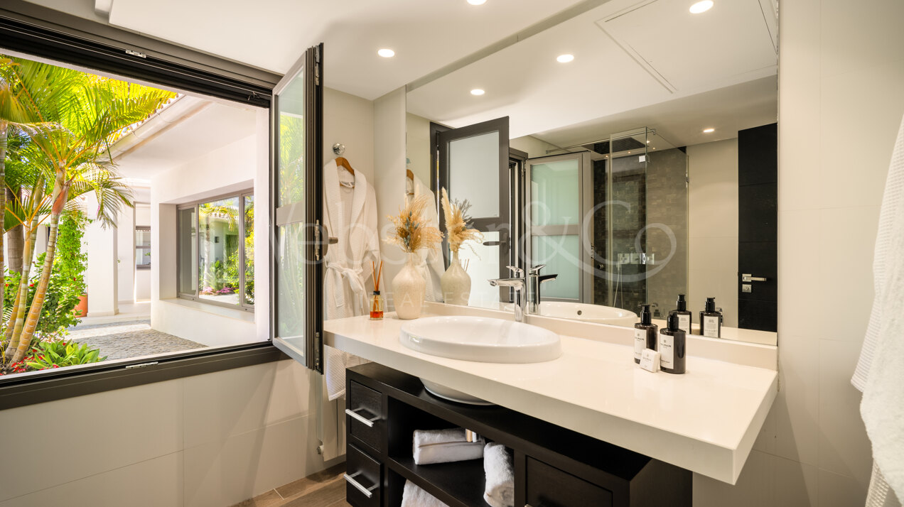 Fantastic single-level villa displays timeless charm