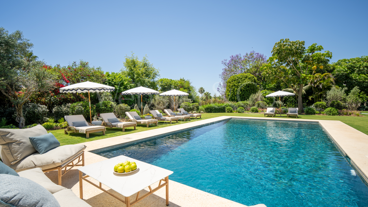 Fantastic single-level villa displays timeless charm