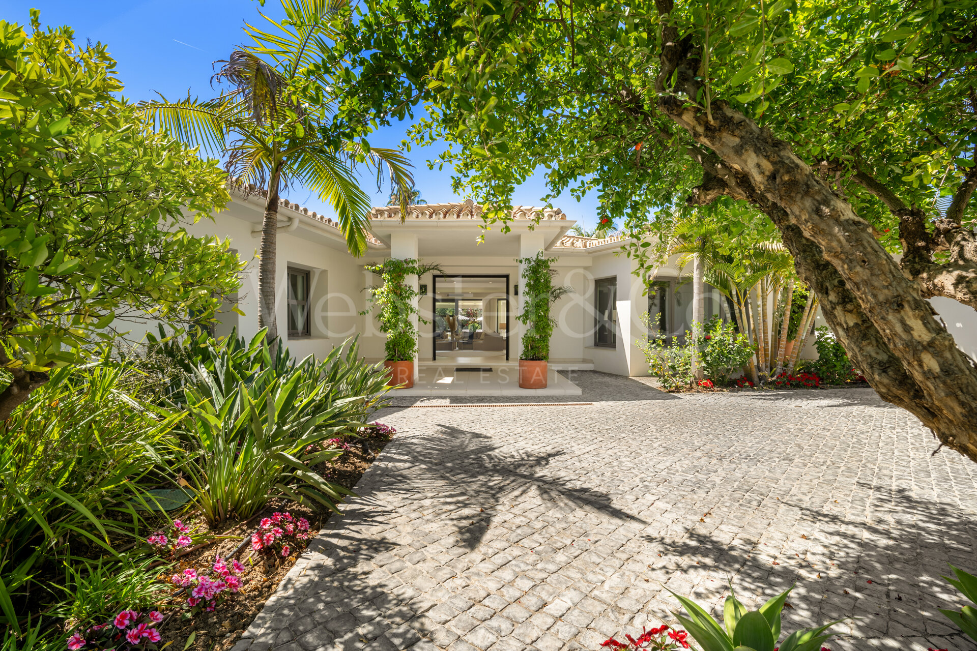 Fantastic single-level villa displays timeless charm