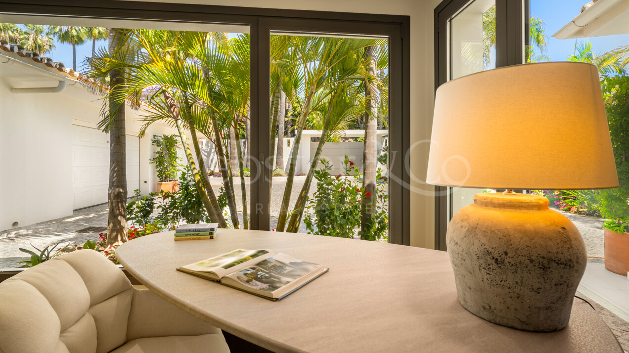 Fantastic single-level villa displays timeless charm