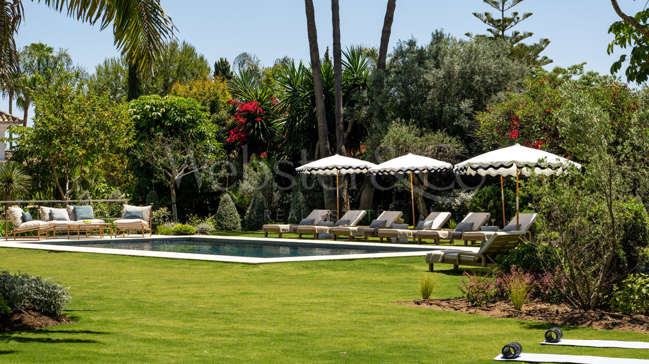 Fantastic single-level villa displays timeless charm