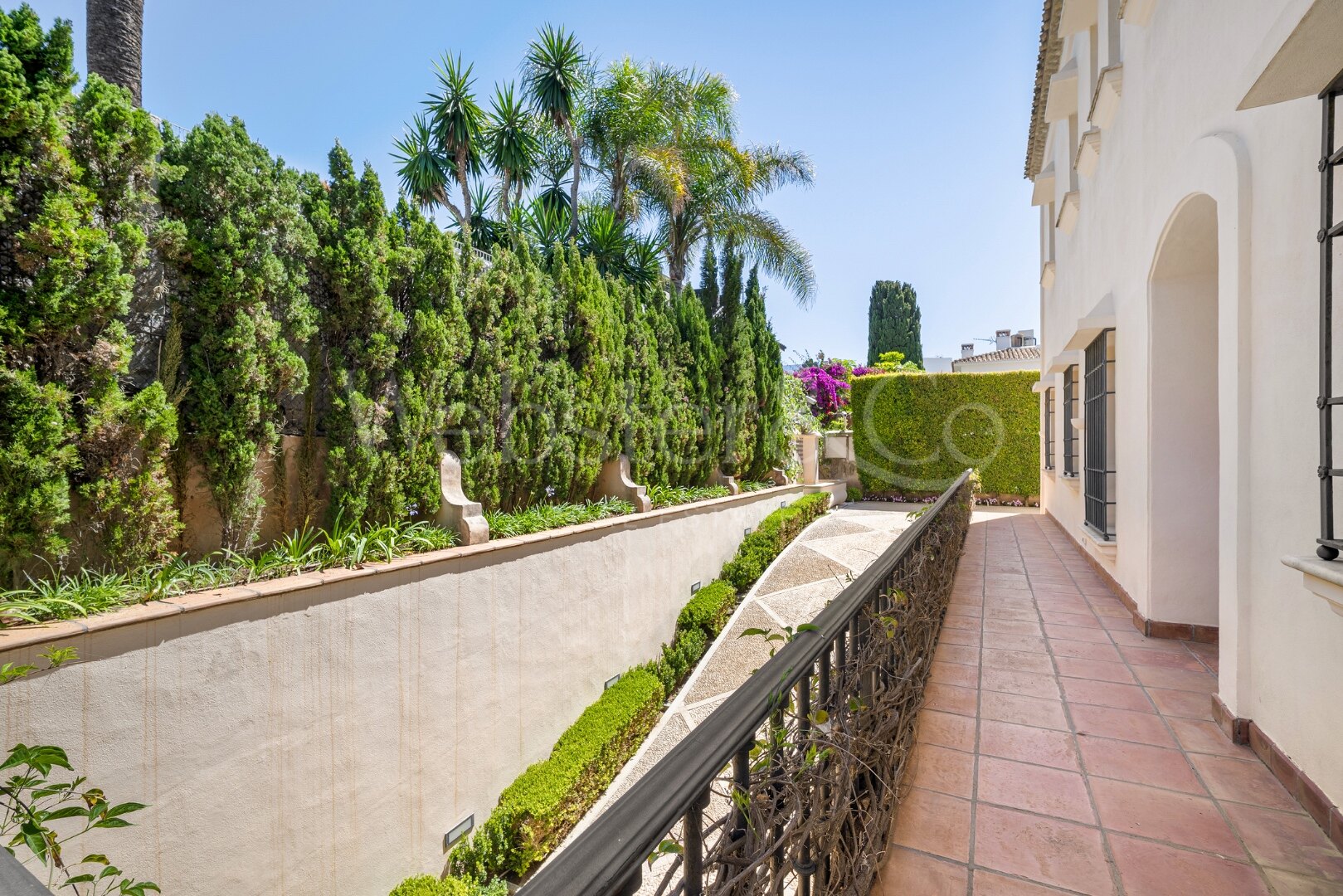 Exclusiva hogar de ensueño en primer linea de playa