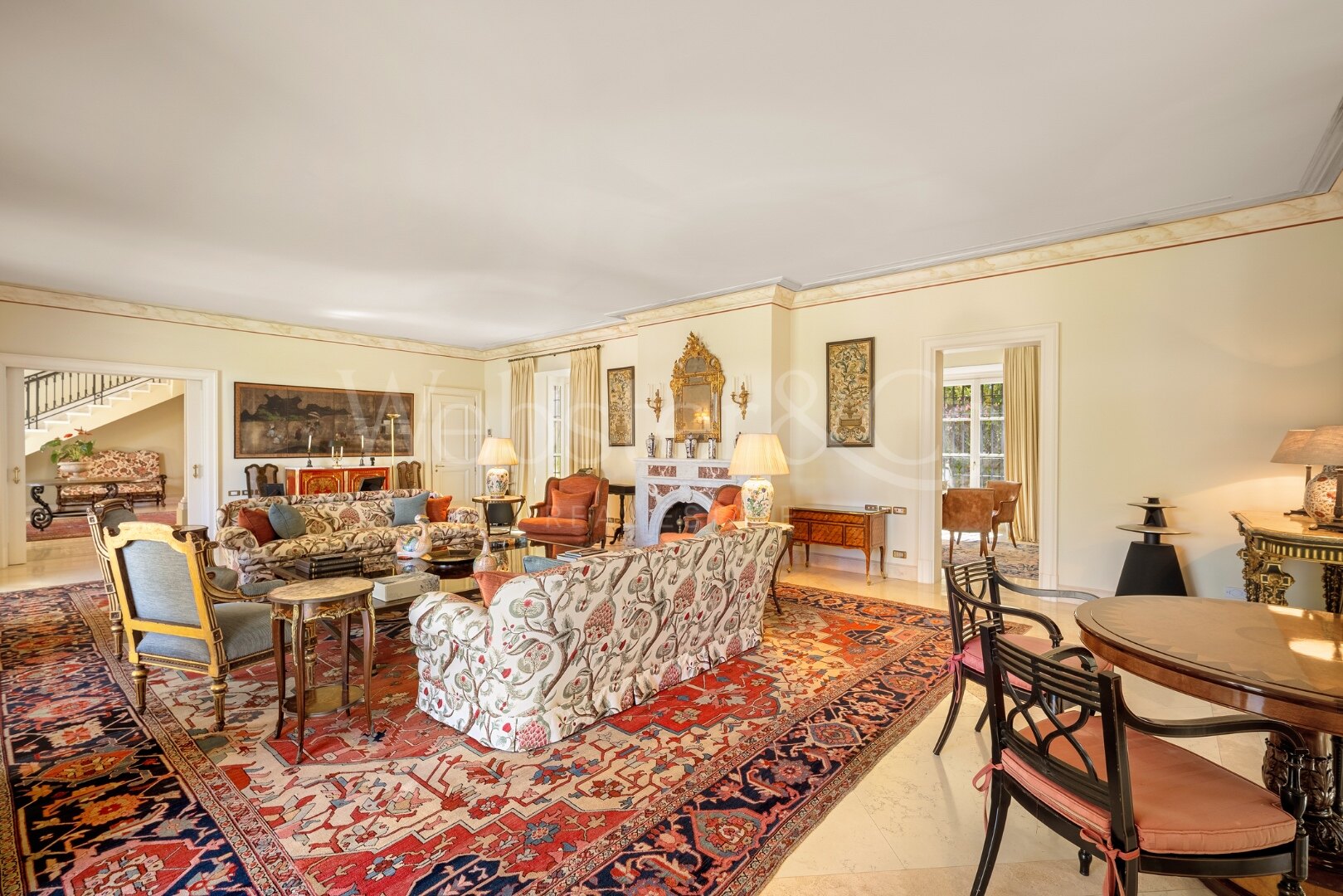 Exclusiva hogar de ensueño en primer linea de playa