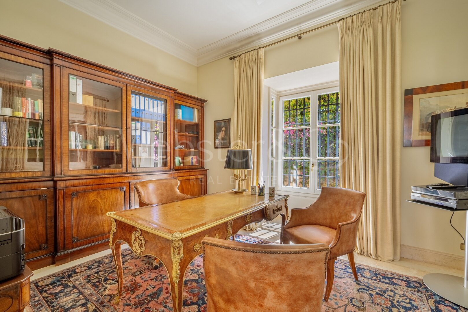 Exclusiva hogar de ensueño en primer linea de playa