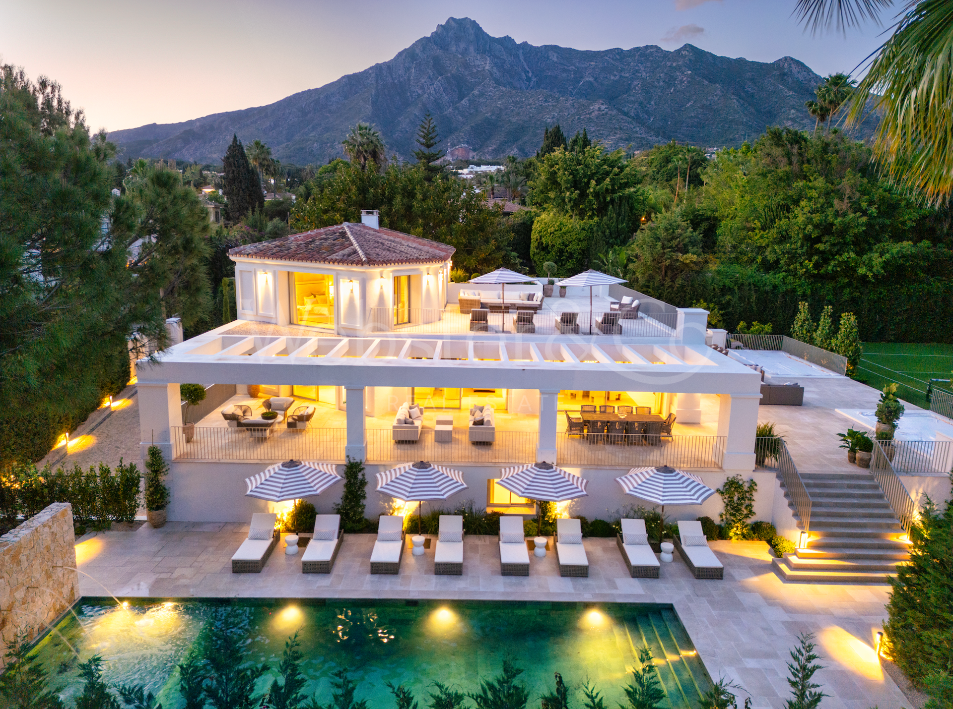 A masterful blend of contemporary & Andalucian charm