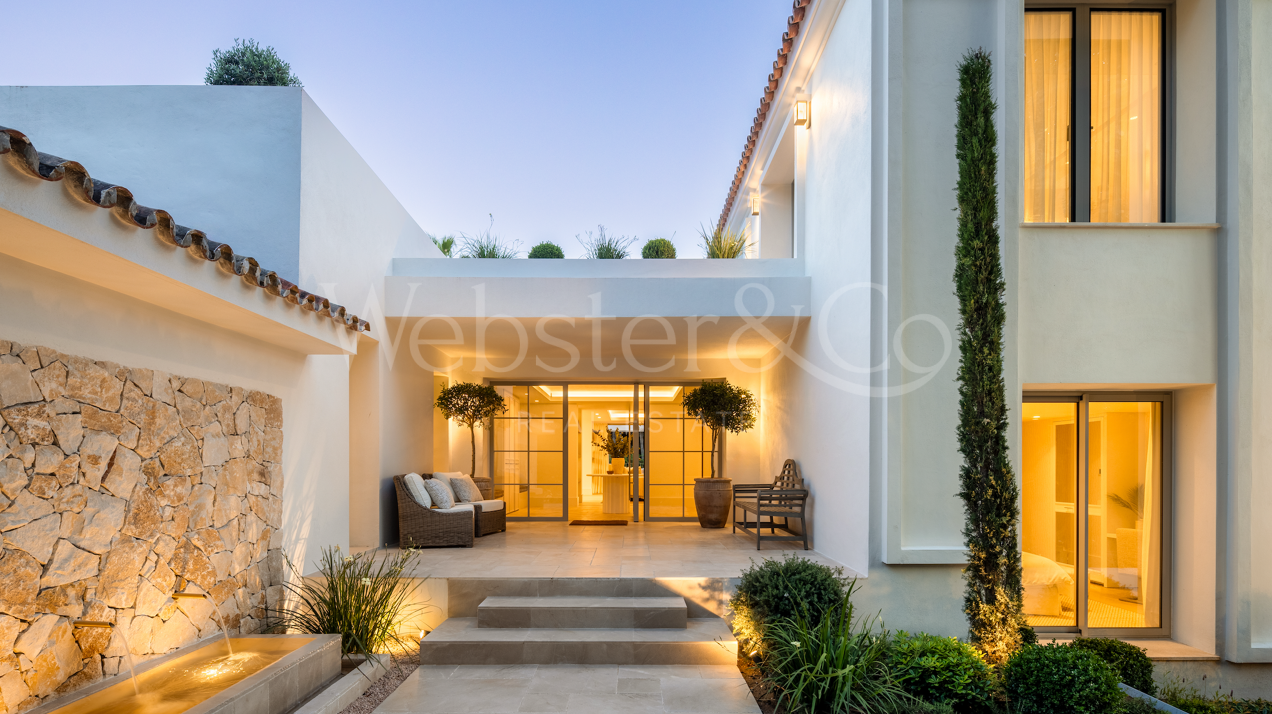 A masterful blend of contemporary & Andalucian charm