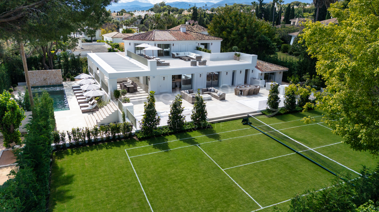 A masterful blend of contemporary & Andalucian charm