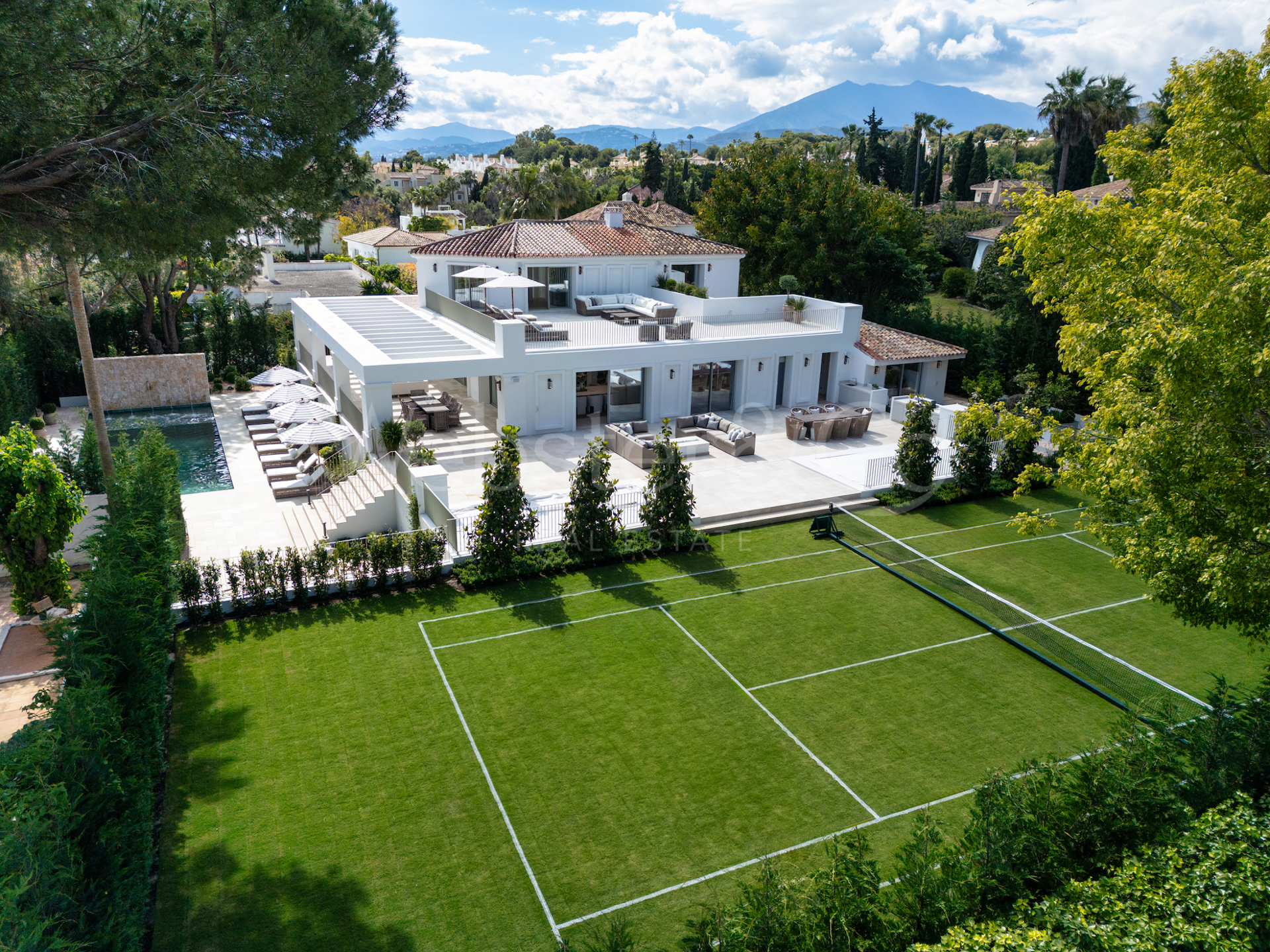 A masterful blend of contemporary & Andalucian charm