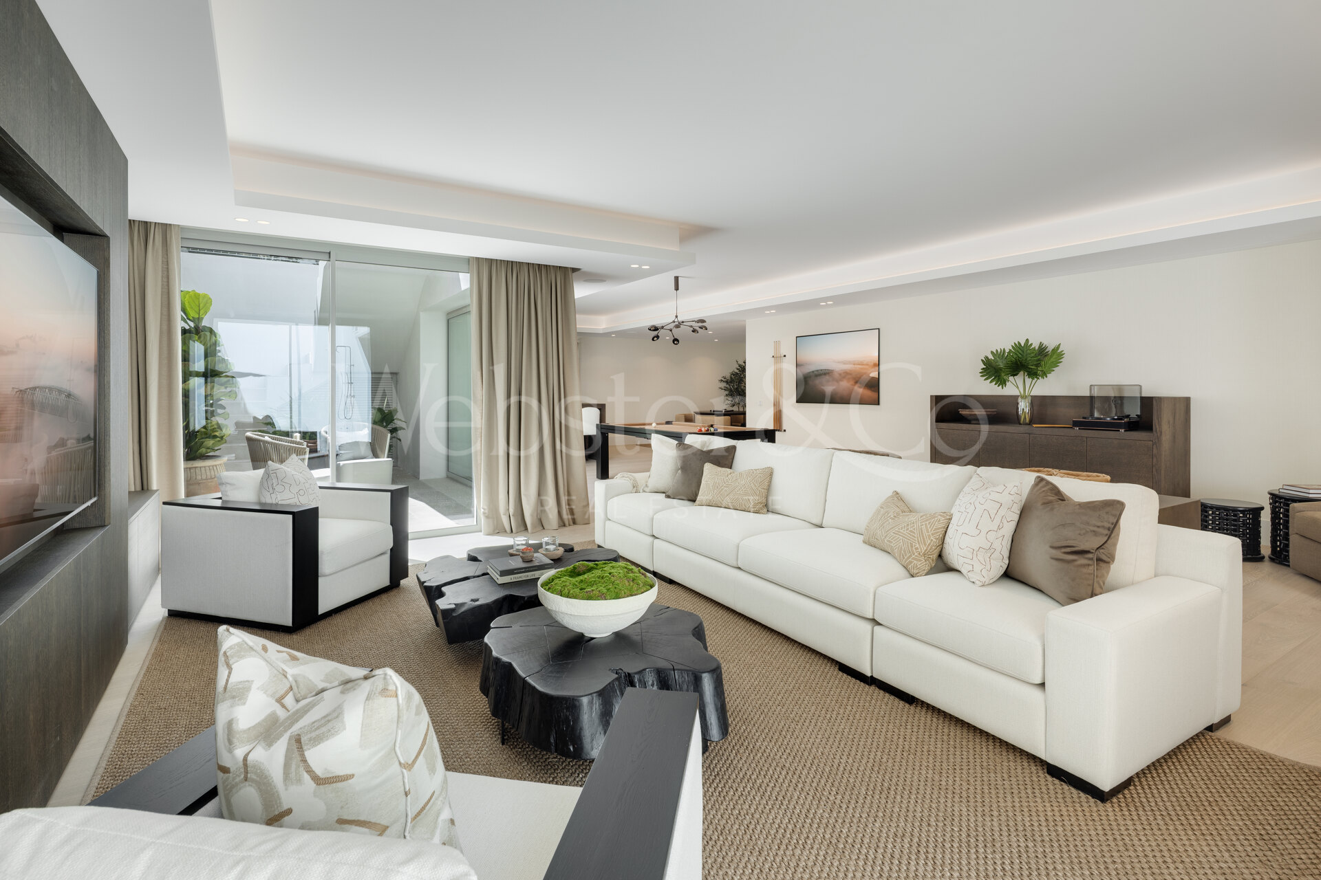 A masterful blend of contemporary & Andalucian charm