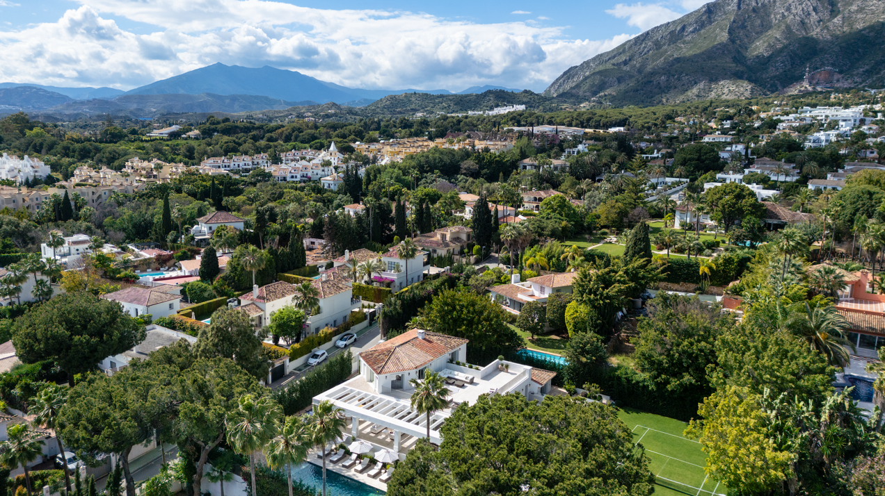 A masterful blend of contemporary & Andalucian charm