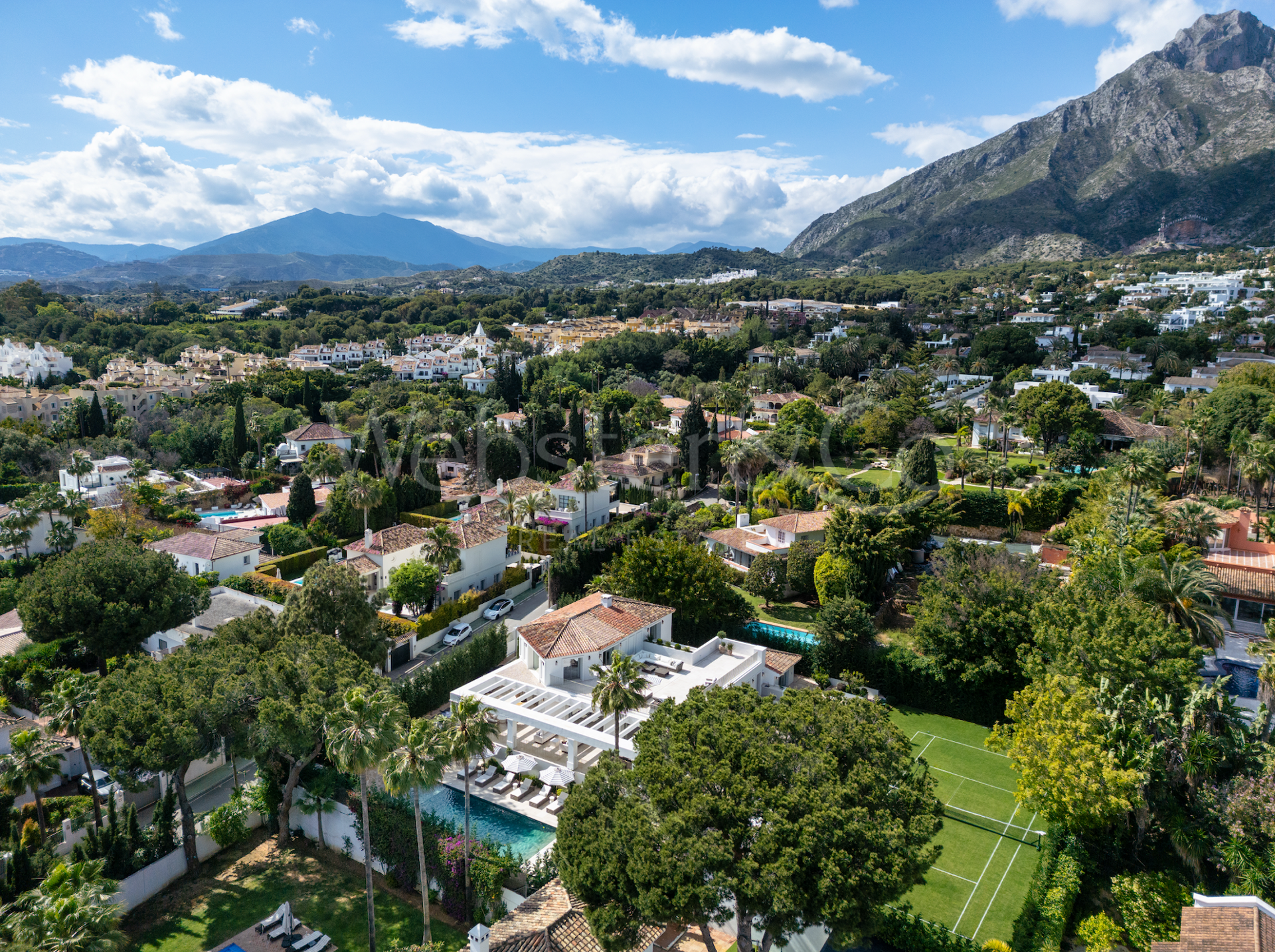 A masterful blend of contemporary & Andalucian charm