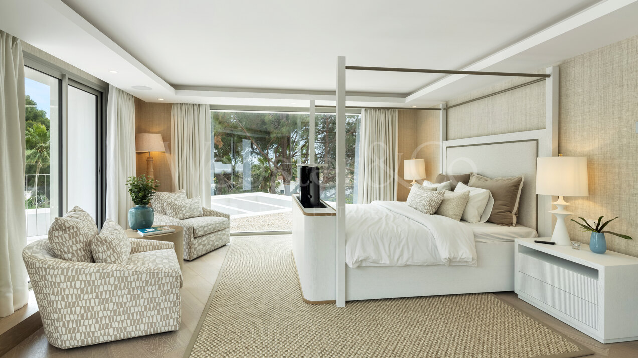 A masterful blend of contemporary & Andalucian charm