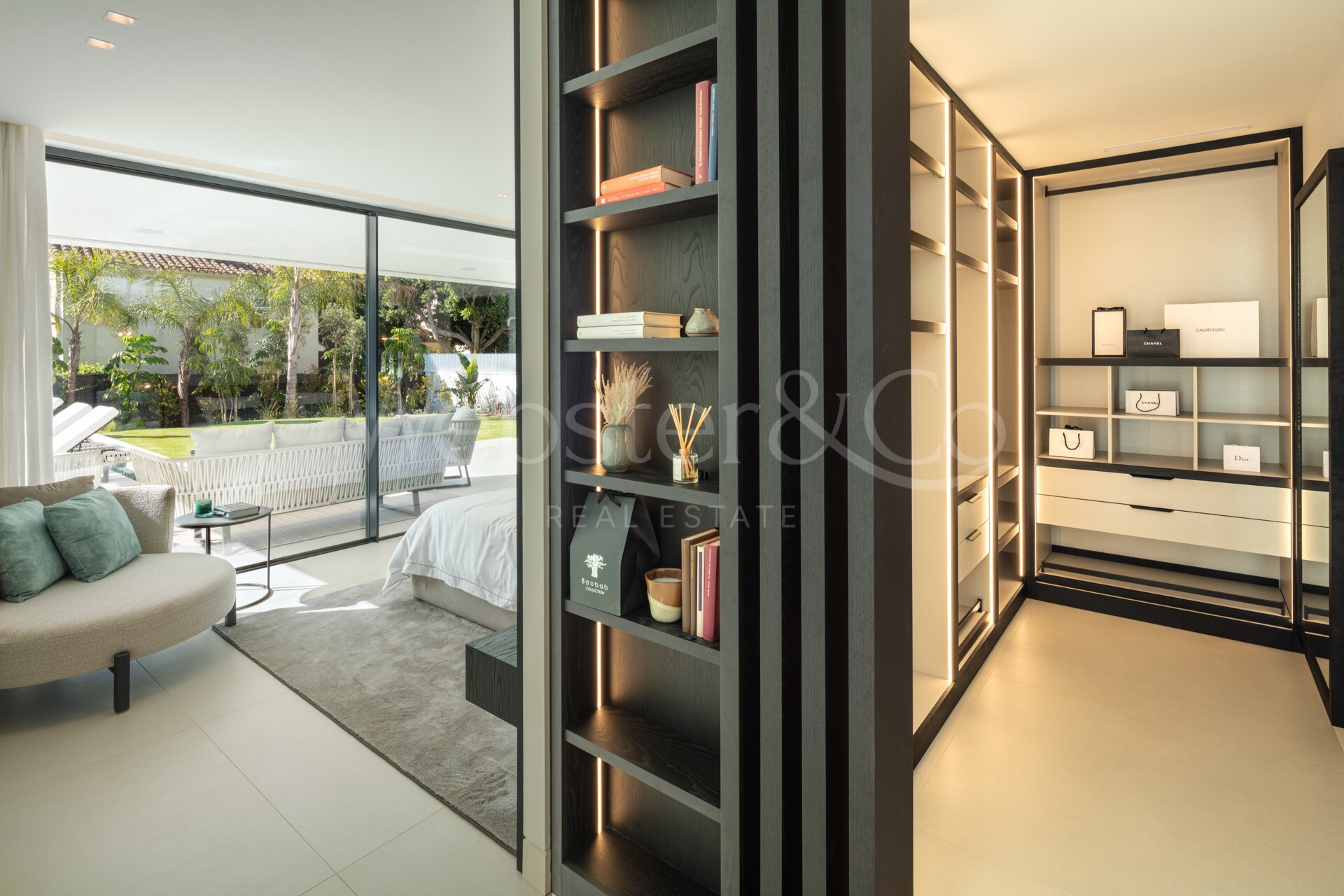 Blend of striking design with exceptional comfort