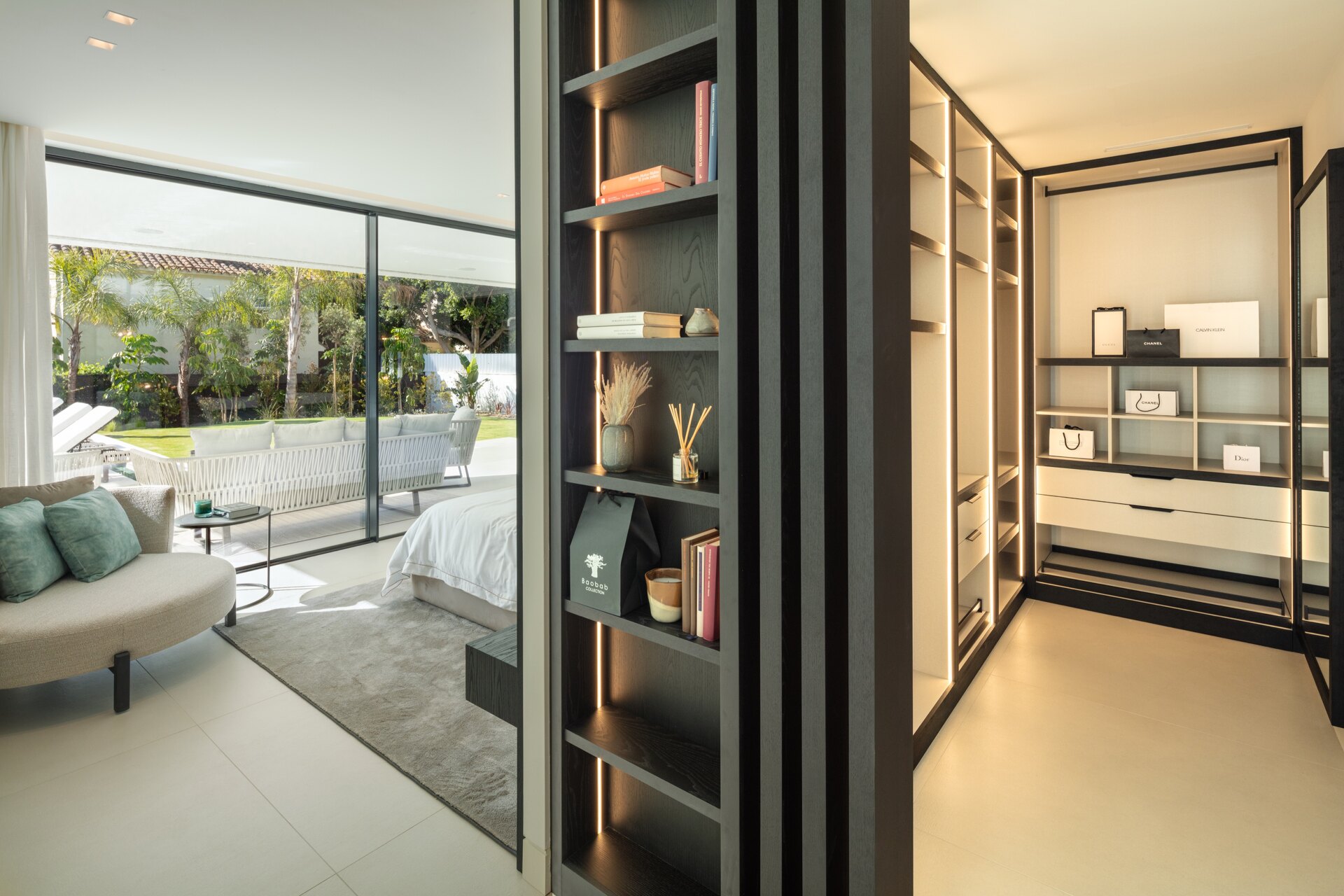 Blend of striking design with exceptional comfort
