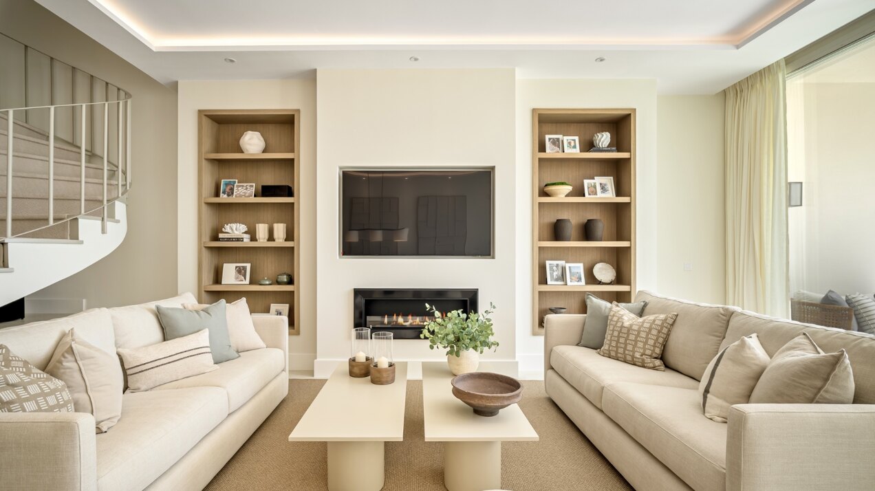 Fantastic townhouse boasts sweeping golf views