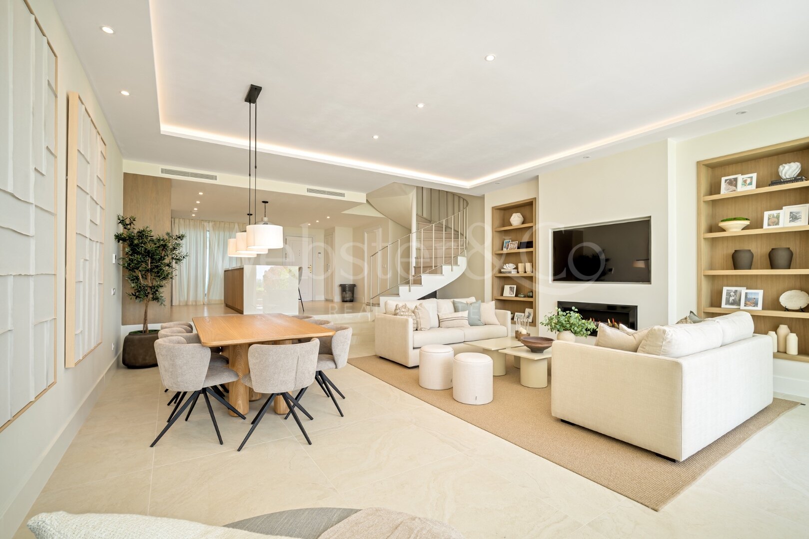 Fantastic townhouse boasts sweeping golf views