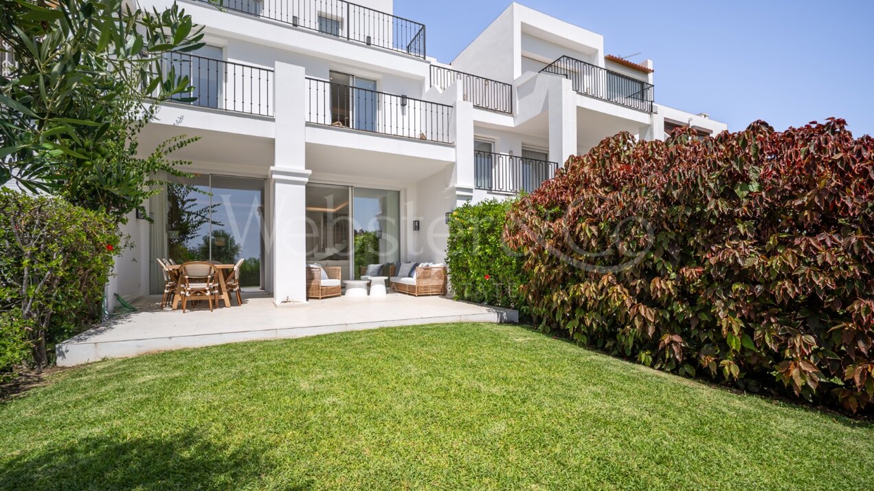 Fantastic townhouse boasts sweeping golf views
