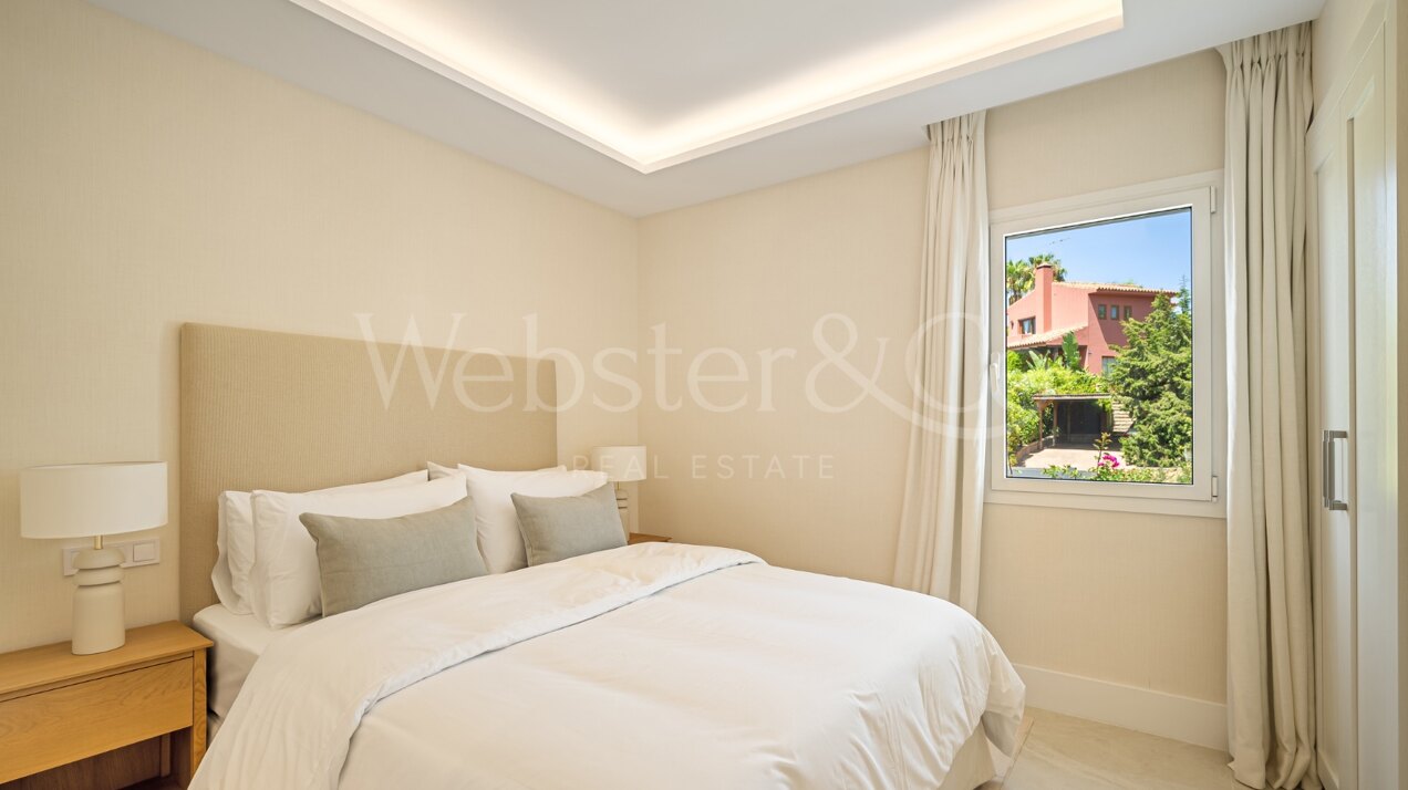 Fantastic townhouse boasts sweeping golf views