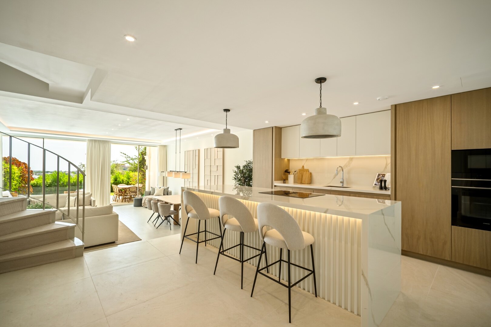 Fantastic townhouse boasts sweeping golf views