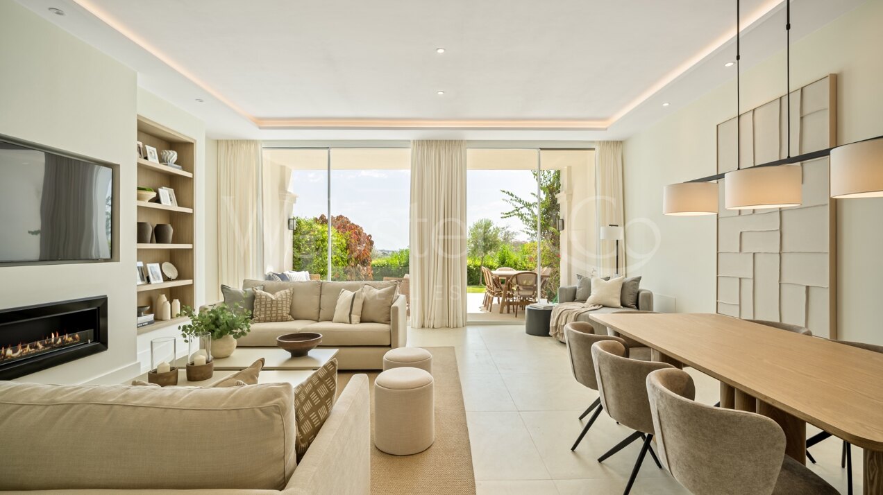 Fantastic townhouse boasts sweeping golf views