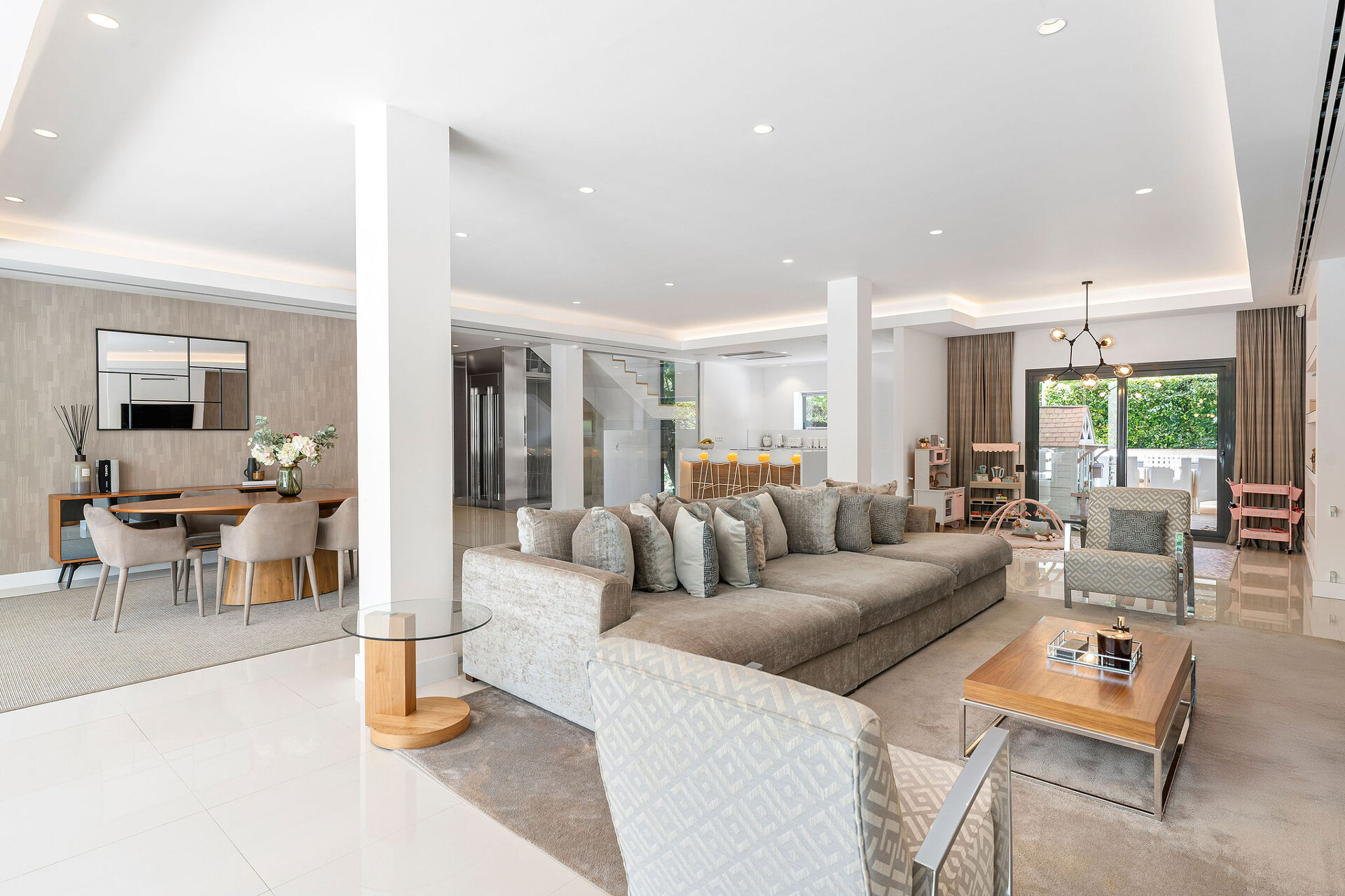 Striking villa in Benahavis offers incredible views