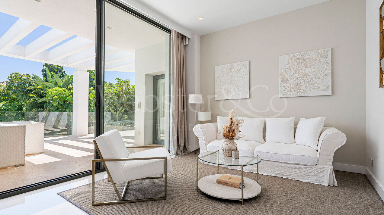 Striking villa in Benahavis offers incredible views