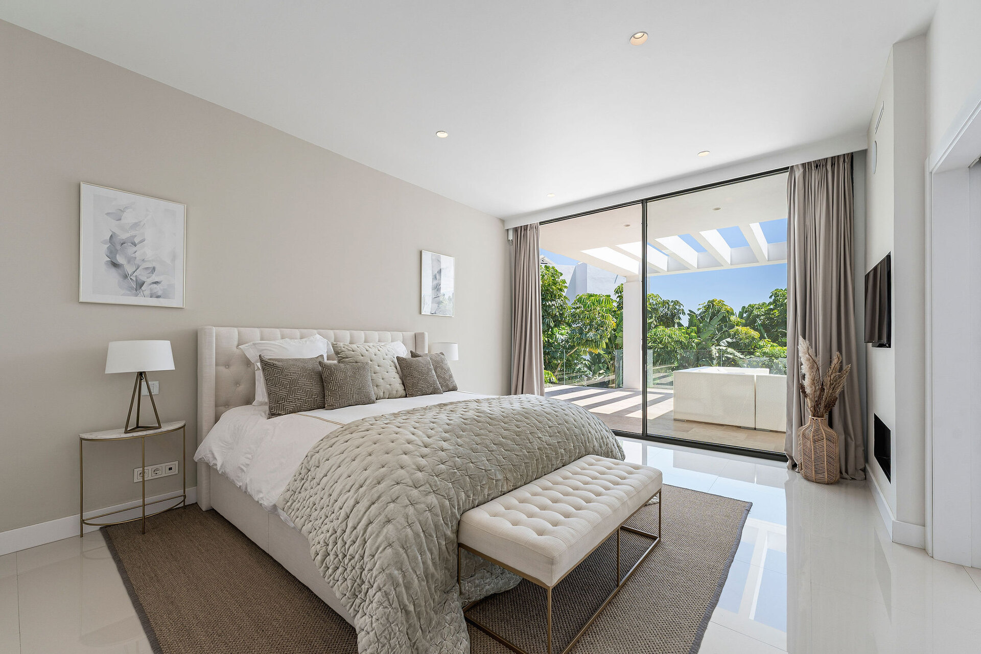 Striking villa in Benahavis offers incredible views