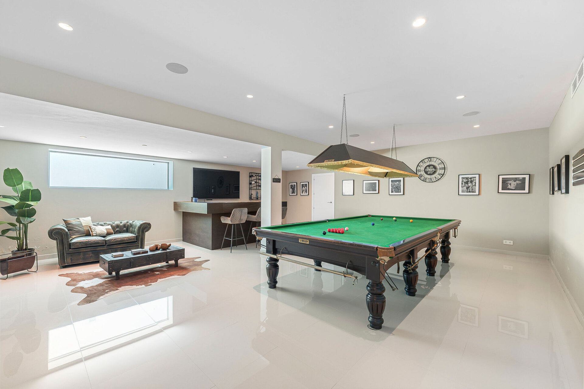 Striking villa in Benahavis offers incredible views