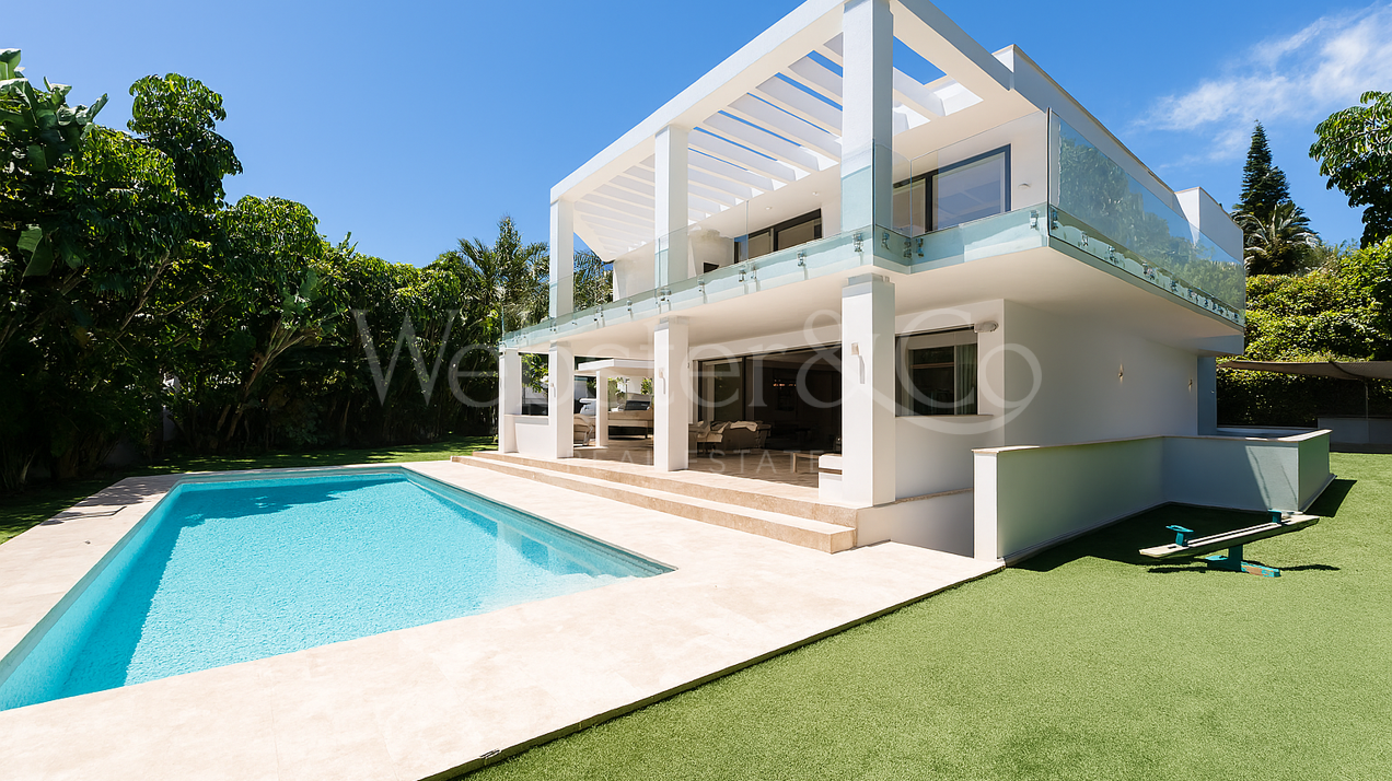 Striking villa in Benahavis offers incredible views