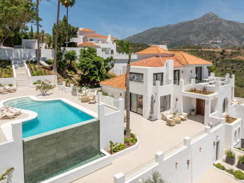Hogar mediterráneo de ensueño lleno de luz