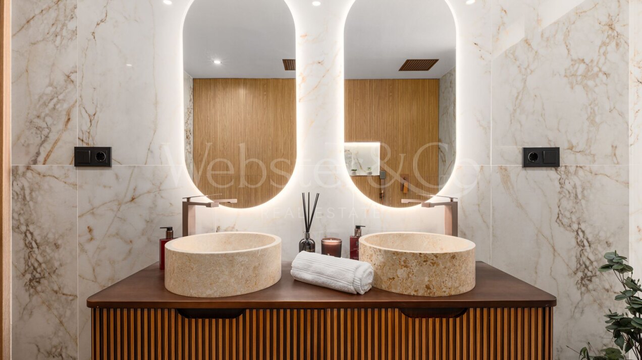 Sophisticated duplex embodies modern coastal living