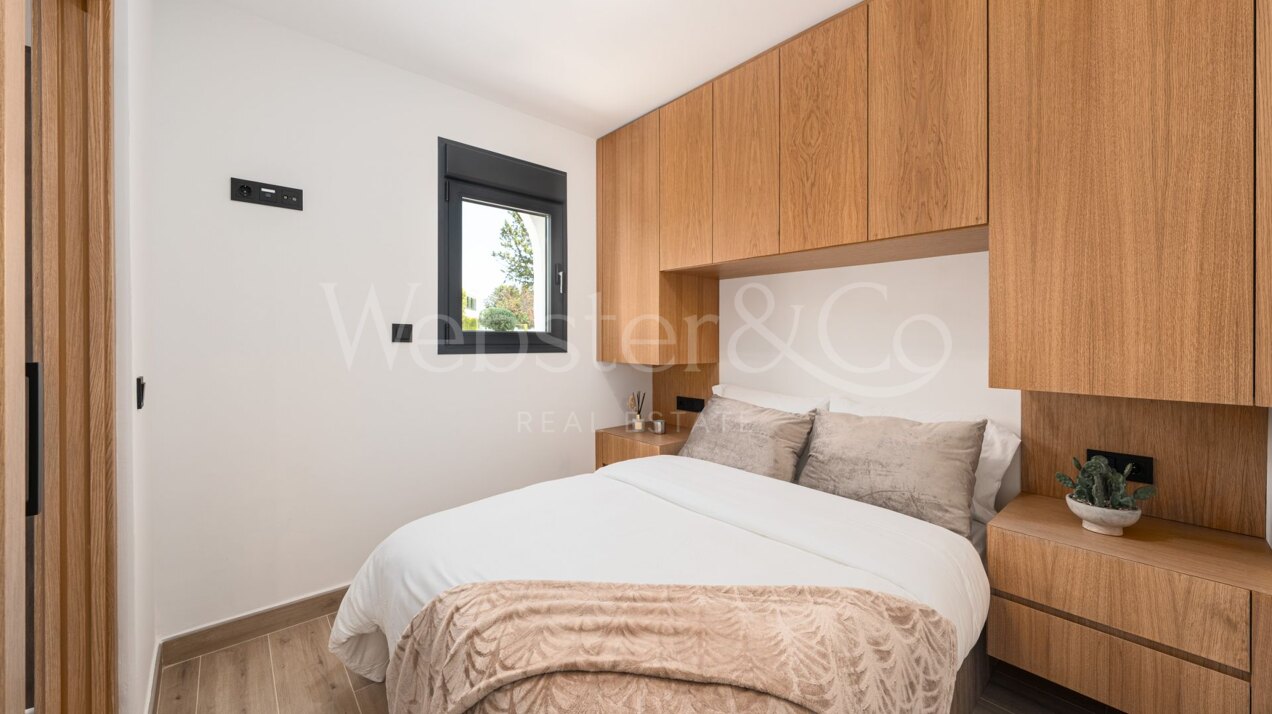 Sophisticated duplex embodies modern coastal living