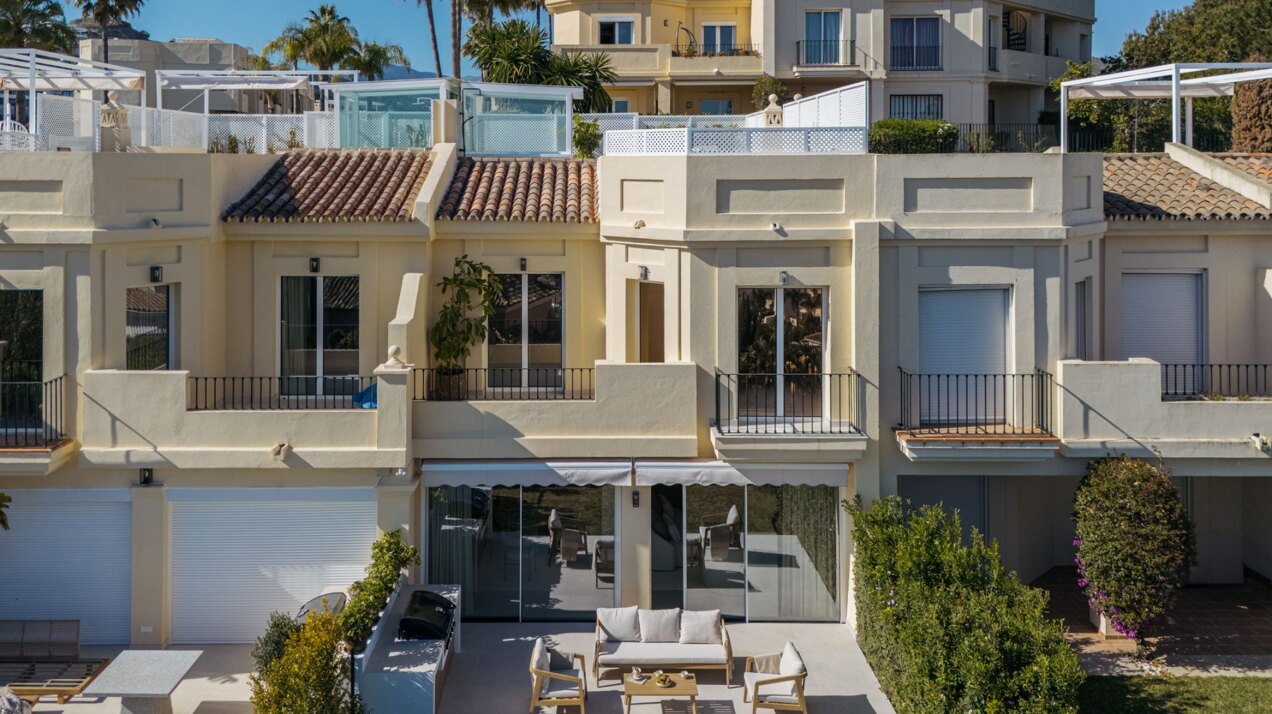 Spectacular townhouse full of style and charm