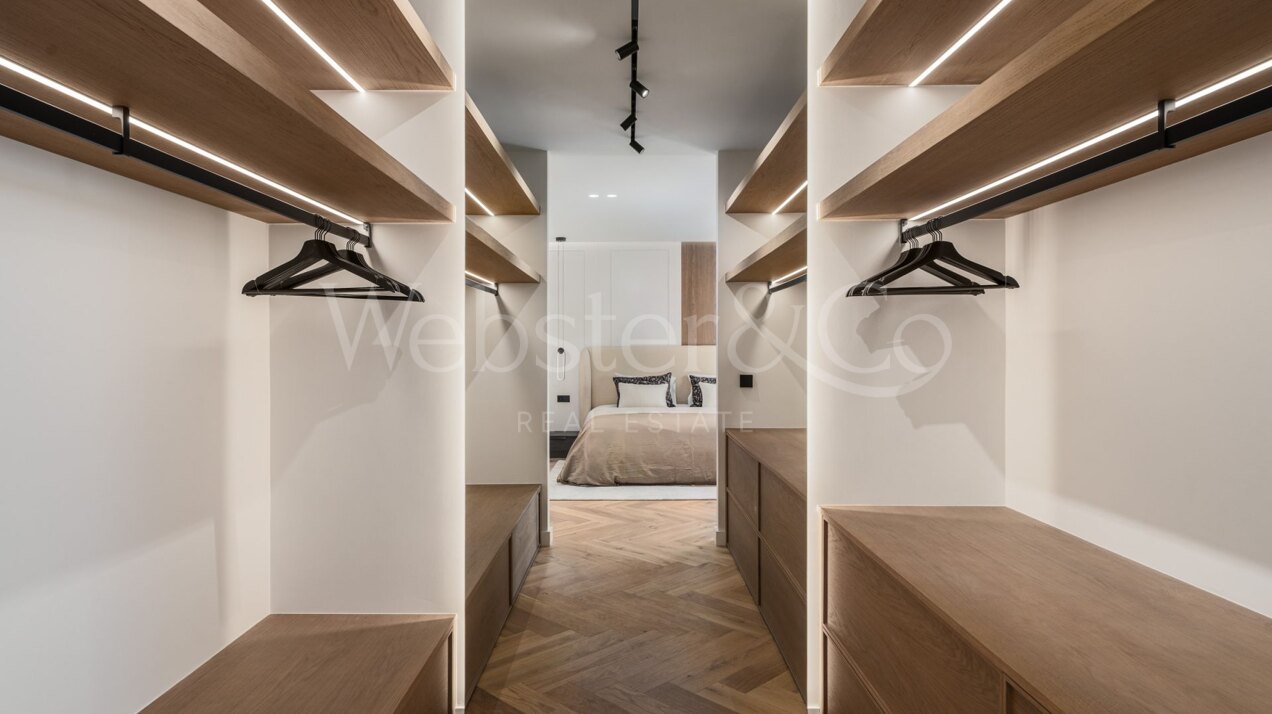 Spectacular townhouse full of style and charm