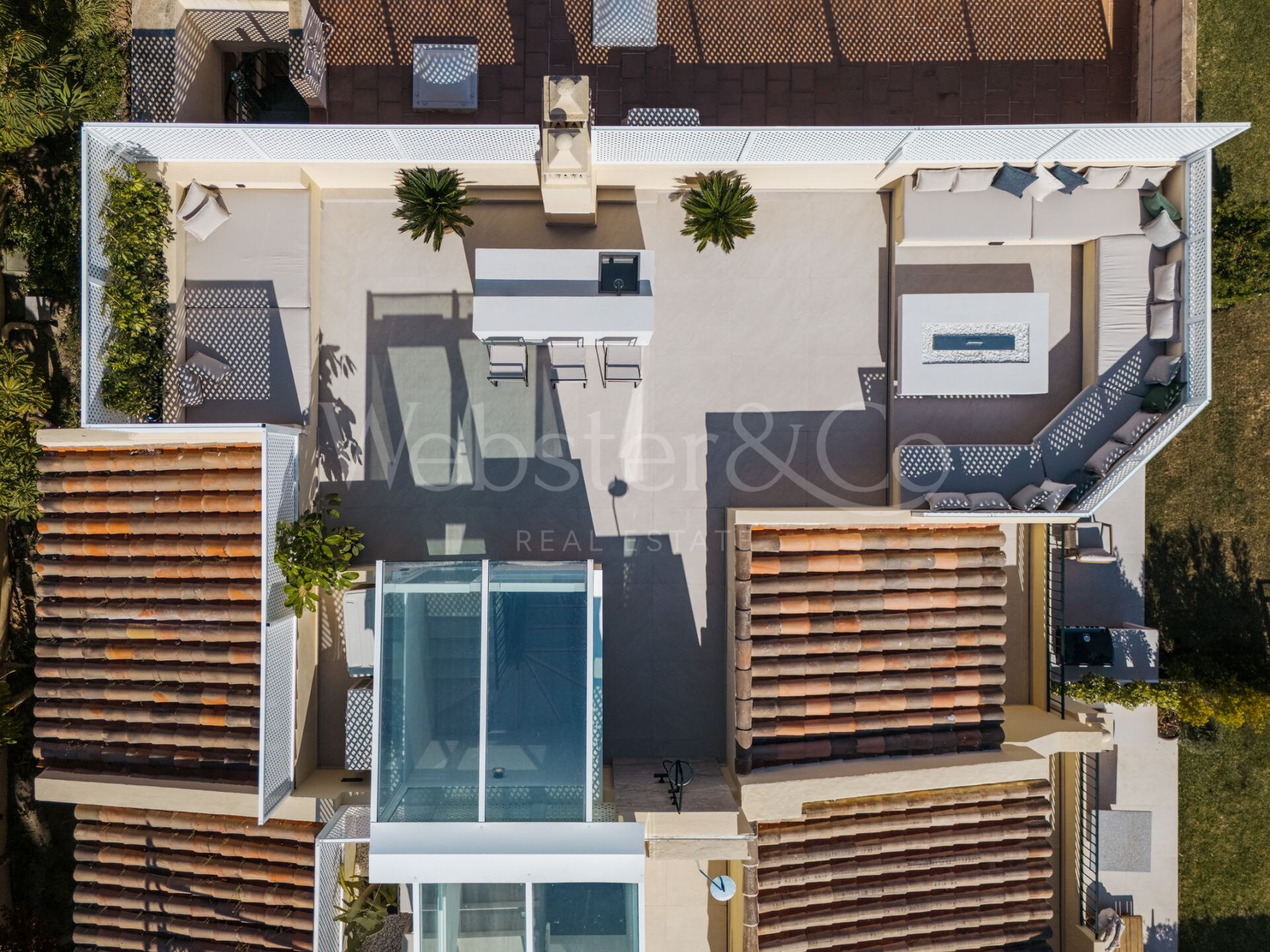 Spectacular townhouse full of style and charm