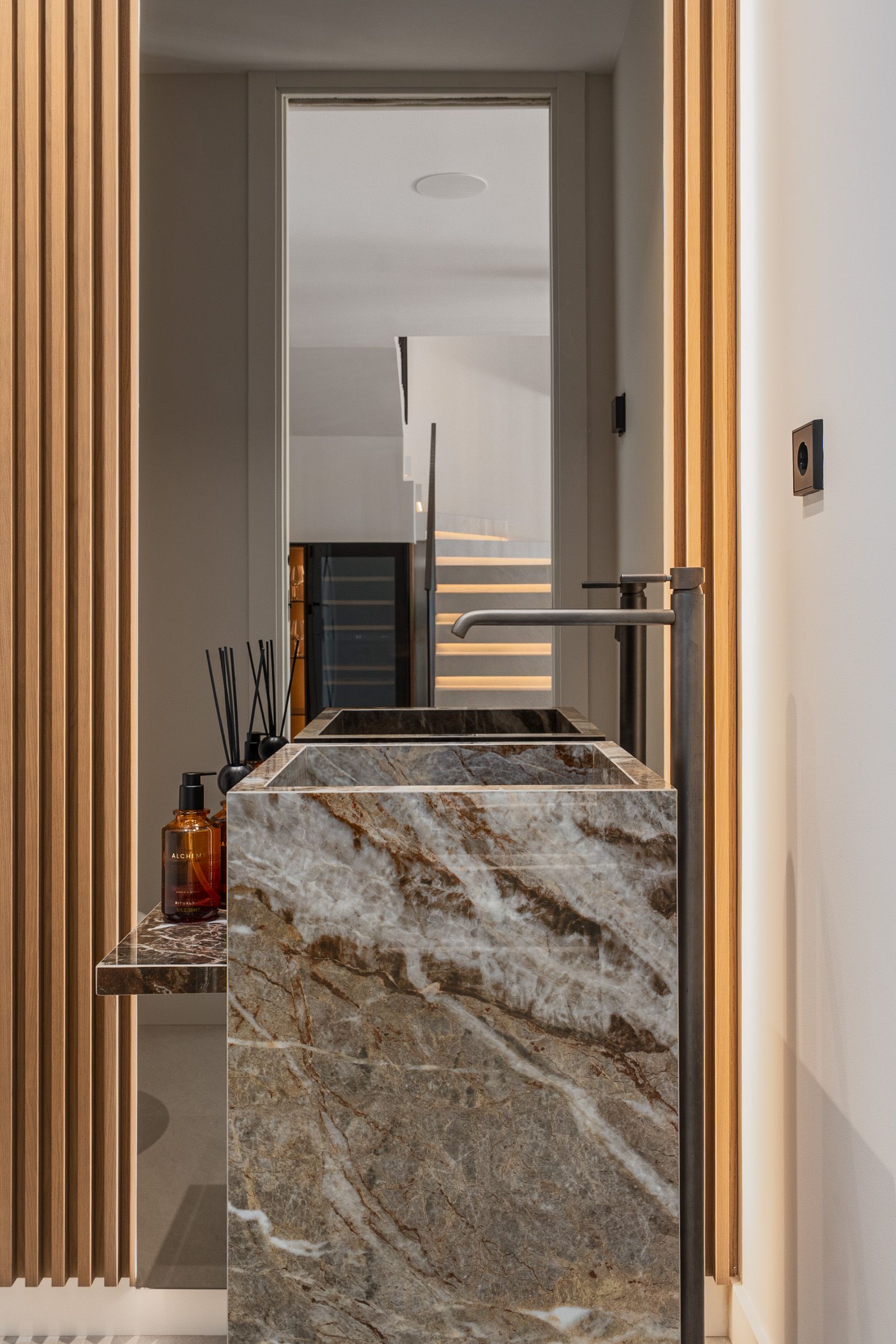 Spectacular townhouse full of style and charm