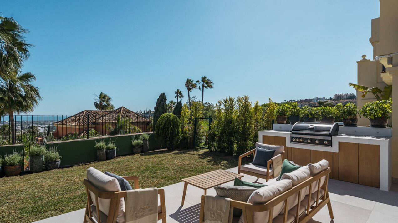 Spectacular townhouse full of style and charm